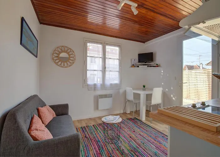 Гостевой дом Maisonnette De L'aiguillon